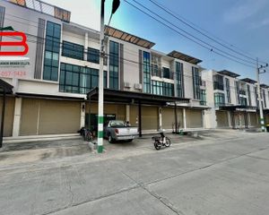 For Sale Warehouse 103.2 sqm in Mueang Suphanburi, Suphan Buri, Thailand