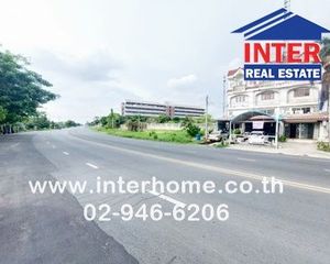 For Sale Retail Space 200 sqm in Mueang Lop Buri, Lopburi, Thailand