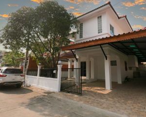 For Sale 4 Beds House in Mueang Samut Sakhon, Samut Sakhon, Thailand