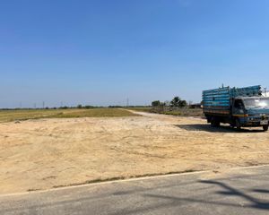 For Sale Land 800 sqm in Bang Nam Priao, Chachoengsao, Thailand