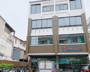 For Sale 1 Bed Office in Thon Buri, Bangkok, Thailand