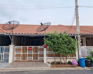 For Sale Townhouse in Phan Thong, Chonburi, Thailand