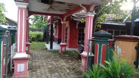 Rumah dijual dengan 6 kamar tidur di Unyur, Banten