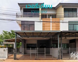 For Rent 4 Beds Office in Mueang Nonthaburi, Nonthaburi, Thailand