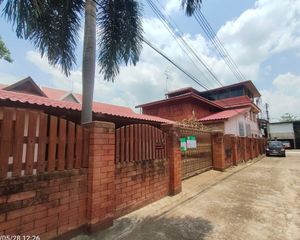 For Sale 5 Beds House in Mueang Phrae, Phrae, Thailand