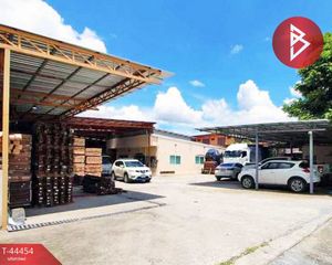 For Sale Warehouse 2,305.6 sqm in Bang Bua Thong, Nonthaburi, Thailand