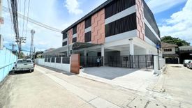 10 Bedroom Office for rent in Samrong Nuea, Samut Prakan