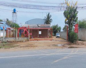 For Sale 1 Bed House in Mueang Sing Buri, Sing Buri, Thailand