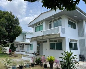 For Rent 4 Beds House in Phasi Charoen, Bangkok, Thailand
