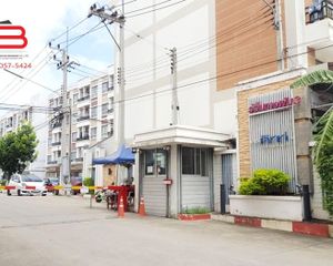 For Sale 1 Bed Condo in Khlong Luang, Pathum Thani, Thailand