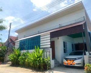 For Sale 4 Beds House in Mueang Lamphun, Lamphun, Thailand