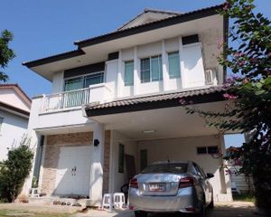 For Rent 3 Beds House in Mueang Chiang Mai, Chiang Mai, Thailand
