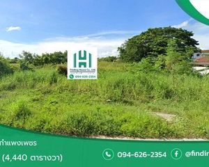 For Sale Land 17,760 sqm in Khanu Woralaksaburi, Kamphaeng Phet, Thailand