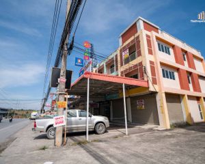 For Sale 2 Beds Retail Space in Pluak Daeng, Rayong, Thailand