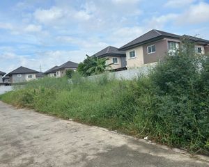 For Sale Land 944 sqm in Khlong Luang, Pathum Thani, Thailand