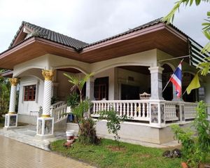 For Sale 3 Beds House in Mueang Phatthalung, Phatthalung, Thailand