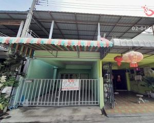 For Sale or Rent 2 Beds Townhouse in Mueang Nakhon Pathom, Nakhon Pathom, Thailand