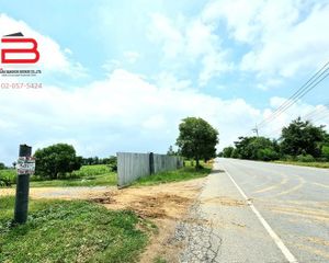 For Sale Land 48,120 sqm in Mueang Suphanburi, Suphan Buri, Thailand