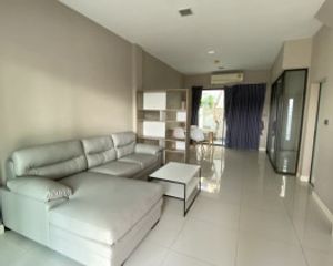 For Rent 3 Beds Townhouse in Khan Na Yao, Bangkok, Thailand