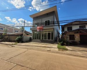 For Sale Retail Space 195.2 sqm in Mueang Udon Thani, Udon Thani, Thailand