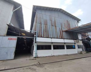 For Rent Warehouse 1,700 sqm in Krathum Baen, Samut Sakhon, Thailand