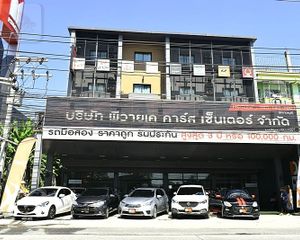 For Sale 24 Beds Hotel in Phan Thong, Chonburi, Thailand