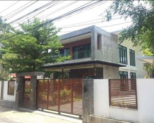 For Rent 5 Beds Office in Mueang Chiang Mai, Chiang Mai, Thailand