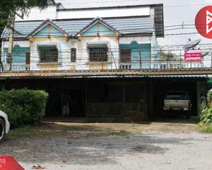 For Sale Retail Space 408 sqm in Taphan Hin, Phichit, Thailand