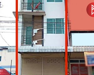 For Sale 3 Beds Retail Space in Sena, Phra Nakhon Si Ayutthaya, Thailand