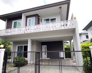 For Rent 33 Beds House in San Kamphaeng, Chiang Mai, Thailand