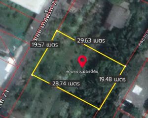 For Sale Land 588 sqm in Phasi Charoen, Bangkok, Thailand