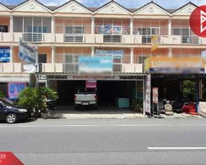 For Sale Retail Space 80 sqm in Mueang Suphanburi, Suphan Buri, Thailand