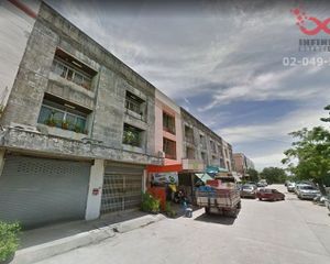 For Sale 7 Beds Retail Space in Mueang Songkhla, Songkhla, Thailand