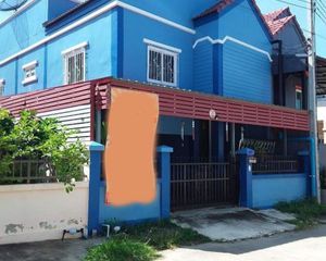 For Sale 2 Beds House in Mueang Sing Buri, Sing Buri, Thailand