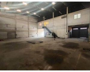 For Rent Warehouse 700 sqm in Mueang Nakhon Pathom, Nakhon Pathom, Thailand