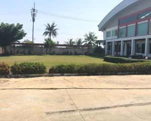For Sale Retail Space 5,500 sqm in Mueang Nakhon Pathom, Nakhon Pathom, Thailand
