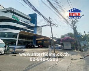 For Sale Office 10,000 sqm in Suan Luang, Bangkok, Thailand