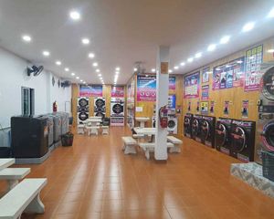 For Sale 3 Beds Retail Space in Mueang Surat Thani, Surat Thani, Thailand