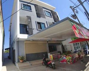 For Rent Hotel in Mueang Chiang Mai, Chiang Mai, Thailand