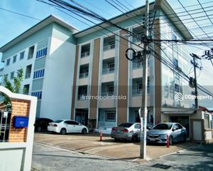 For Sale 35 Beds Apartment in Mueang Nakhon Ratchasima, Nakhon Ratchasima, Thailand