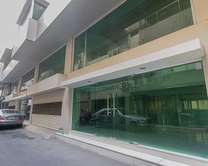 For Sale 2 Beds Office in Bang Rak, Bangkok, Thailand