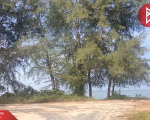 For Sale Land 104,000 sqm in Mueang Trat, Trat, Thailand