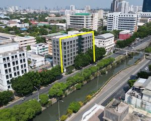 For Sale Office 4,600 sqm in Sathon, Bangkok, Thailand