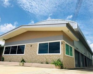For Rent 2 Beds Warehouse in Mueang Nakhon Pathom, Nakhon Pathom, Thailand