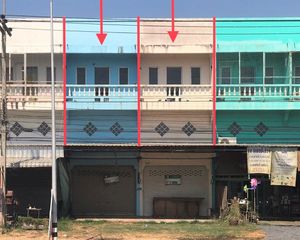 For Sale Retail Space 232 sqm in Mueang Lop Buri, Lopburi, Thailand