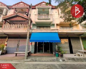 For Sale Townhouse 50 sqm in Ban Pong, Ratchaburi, Thailand