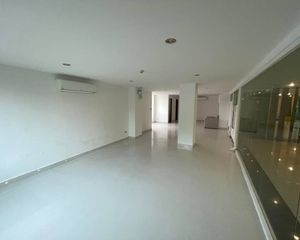 For Sale 1 Bed Office in Bang Lamung, Chonburi, Thailand