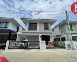 For Sale 3 Beds House in Tha Takiap, Chachoengsao, Thailand