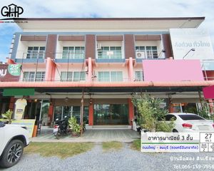 For Sale Retail Space 108 sqm in Mueang Lop Buri, Lopburi, Thailand