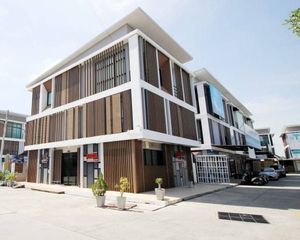 For Rent Office in Saraphi, Chiang Mai, Thailand